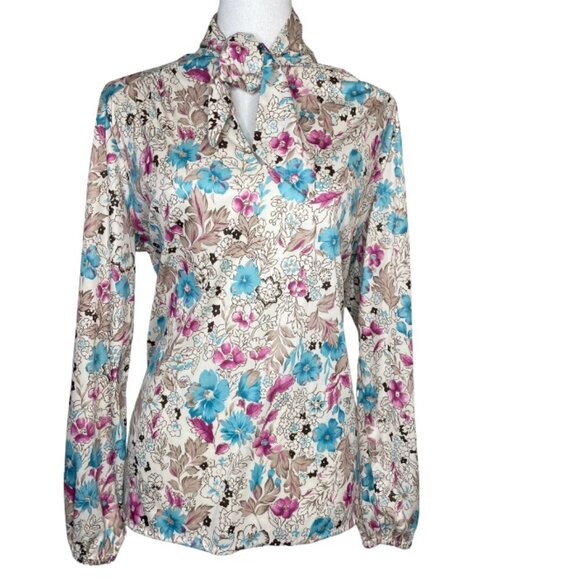 Turn On Women's Sundazed Floral Grommet Draw Bow Blouse Peasant Sleeve - Picture 1 of 6